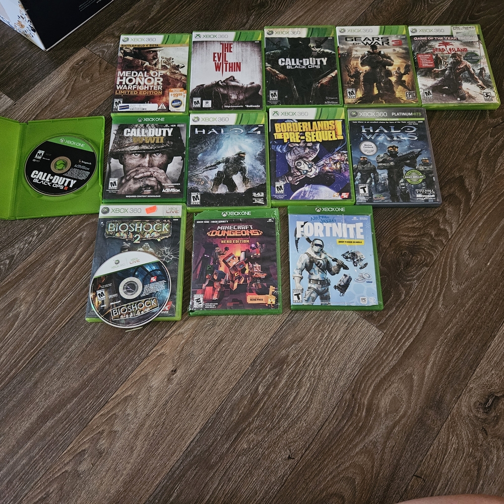 Xbox 360 And Xbox One Video Game Collection